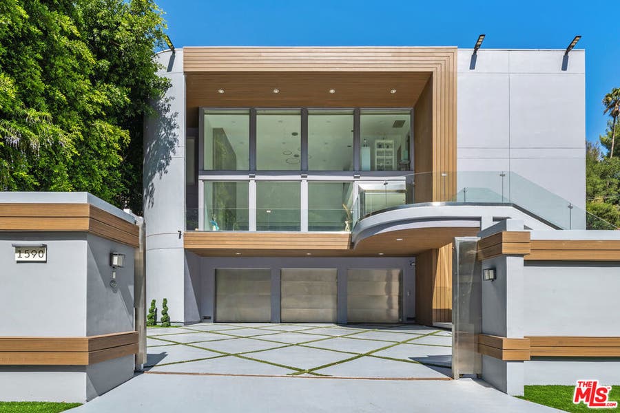 Property photo for 1590 BENEDICT CANYON Drive, Beverly Hills, CA