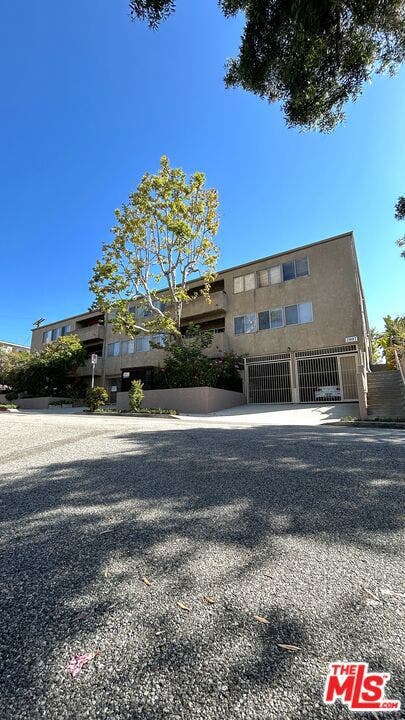 Property photo for 2807 6th Street, #3, Santa Monica, CA