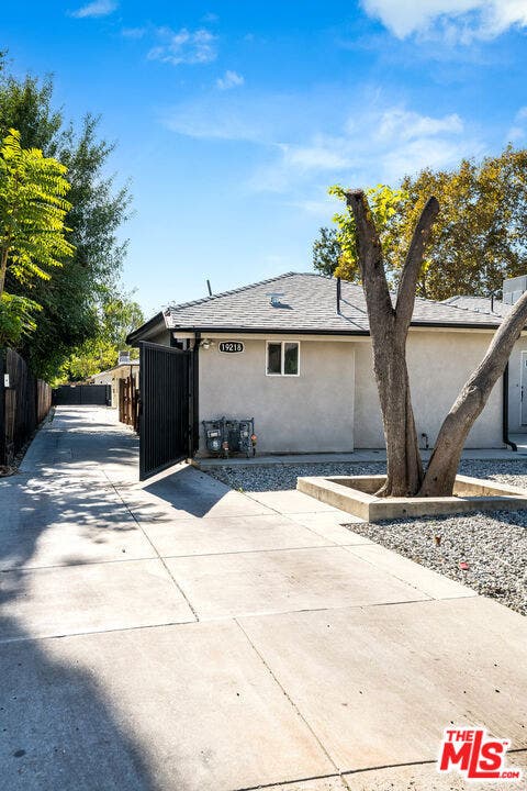 19218 Lanark, Reseda, CA 91335 19218 Lanark, Reseda, CA 91335