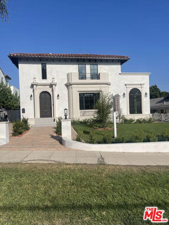 Property photo for 2300 N Commonwealth Avenue, Los Angeles, CA