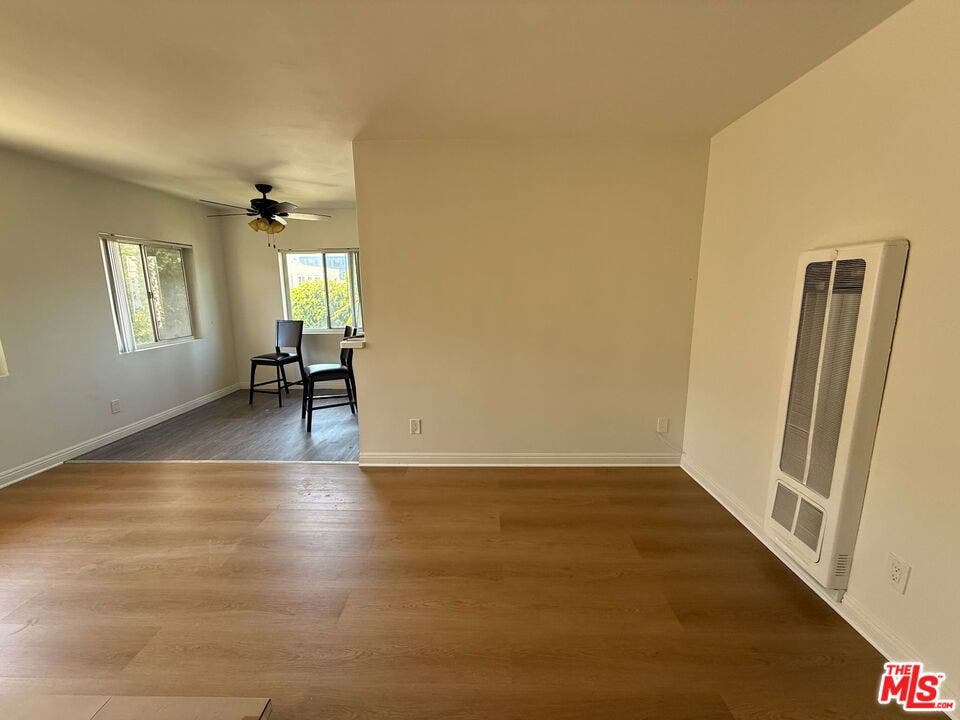 952 N Hudson Avenue, Los Angeles, CA 90038