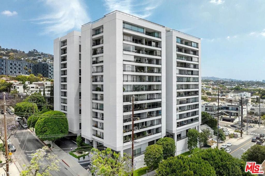 1100 Alta Loma Road, #1002, West Hollywood, CA 90069