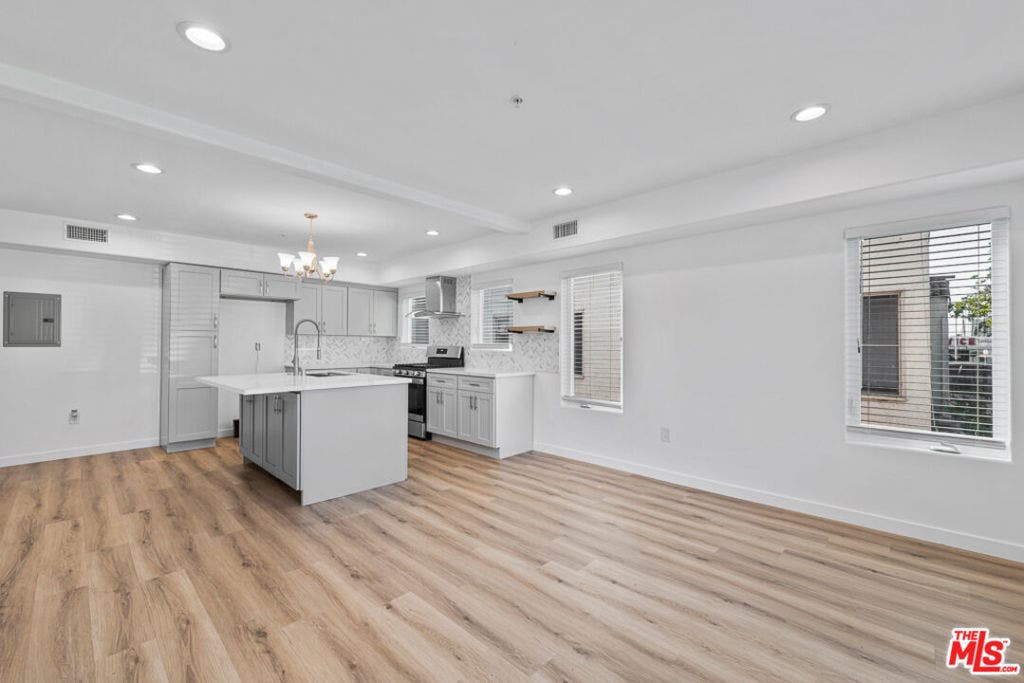 10 N Primrose Avenue, #C, Alhambra, CA 91801 10 N Primrose Avenue, #C, Alhambra, CA 91801