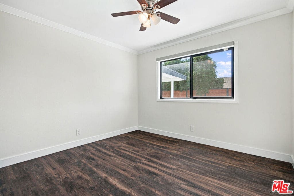 1088 W 11th Street, Upland, CA 91786 1088 W 11th Street, Upland, CA 91786