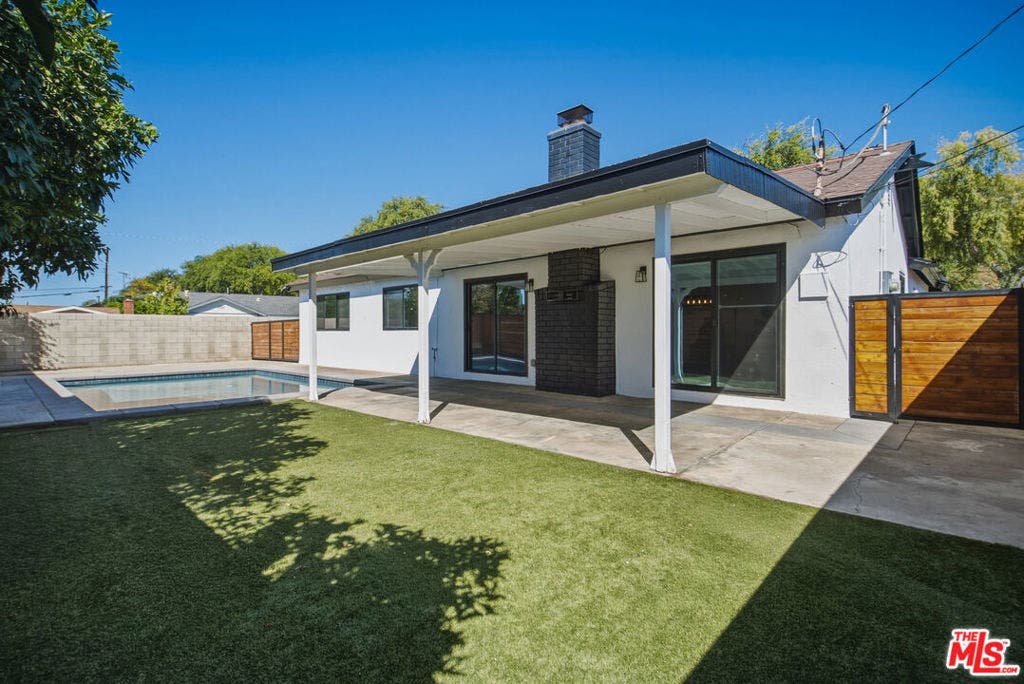 1088 W 11th Street, Upland, CA 91786 This photo has been digitally