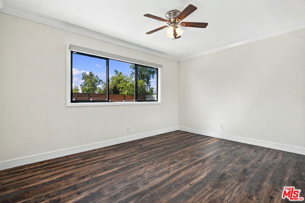 1088 W 11th Street, Upland, CA 91786 1088 W 11th Street, Upland, CA 91786