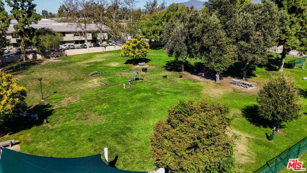 1088 W 11th Street, Upland, CA 91786 1088 W 11th Street, Upland, CA 91786