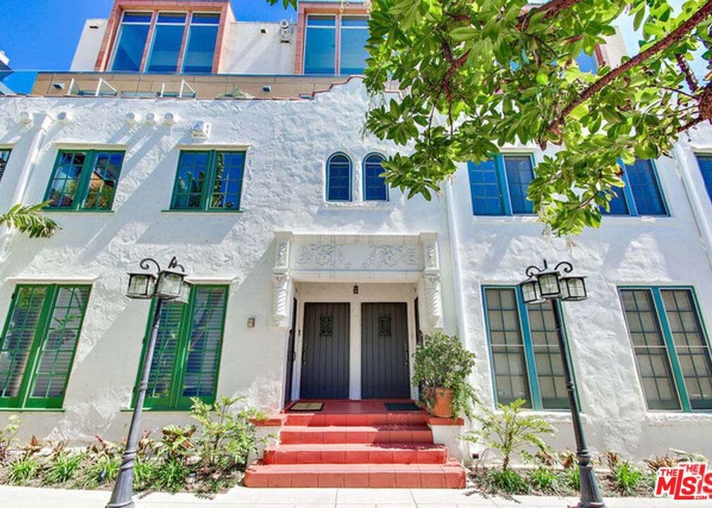 1250 N Harper Avenue, #302, Los Angeles, CA 90046 1250 N Harper Avenue, #302, Los Angeles, CA 90046