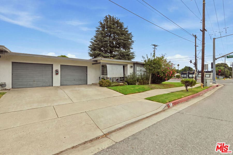 Property photo for 110 N Barranca Avenue, Glendora, CA