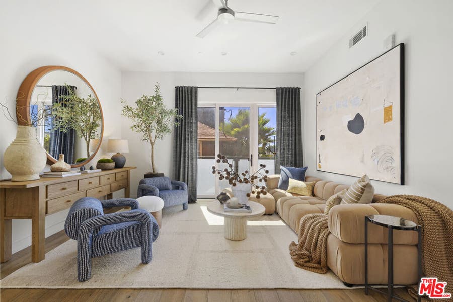 Property photo for 1041 N Spaulding Avenue, #208, Los Angeles, CA