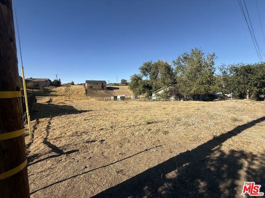 Property photo for 22121 Copper Street, Tehachapi, CA