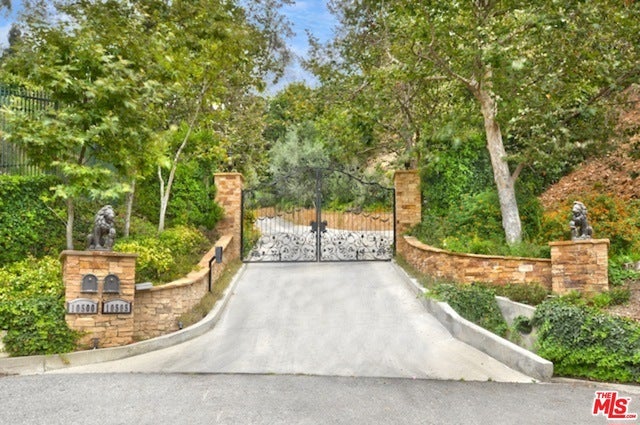 Property photo for 10505 VESTONE Way, Los Angeles, CA