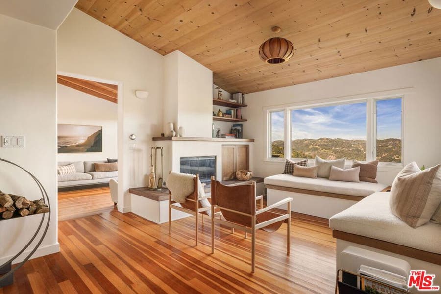 Property photo for 20155 Observation Drive, Topanga, CA