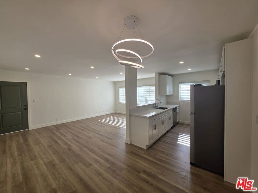 Property photo for 11051 Missouri Avenue, #5, Los Angeles, CA