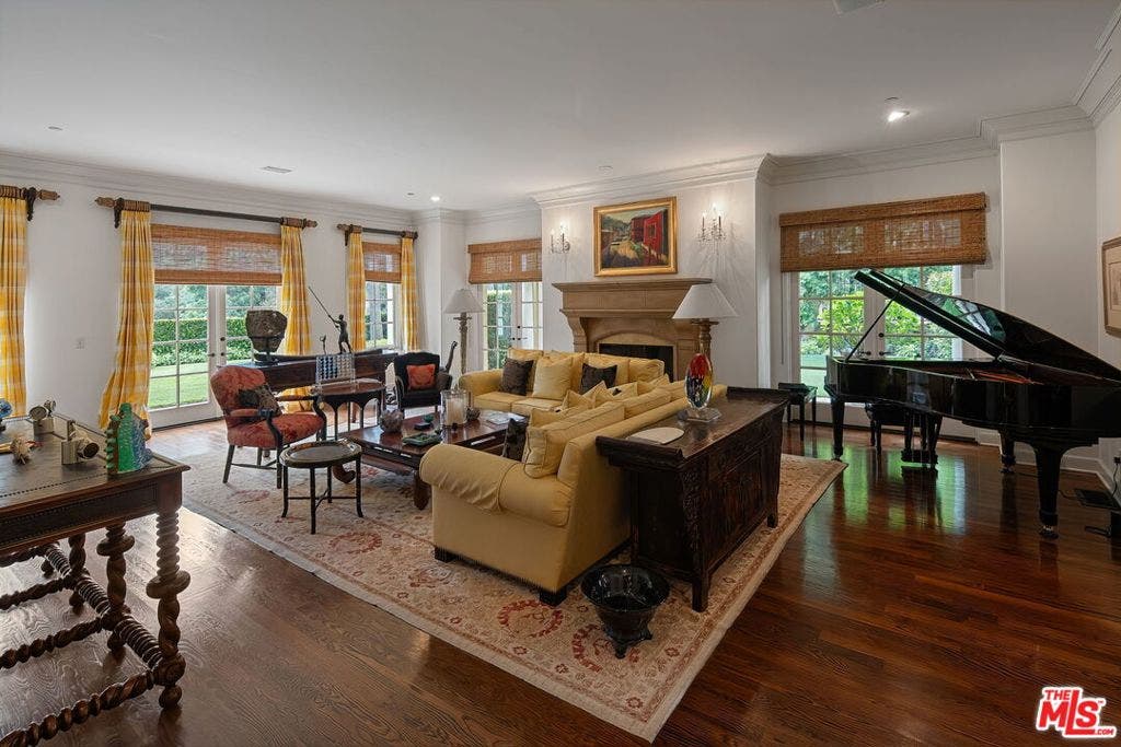 13935 Durham Road, Beverly Hills, CA 90210 13935 Durham Road, Beverly Hills, CA 90210