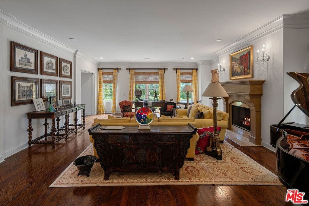 13935 Durham Road, Beverly Hills, CA 90210 13935 Durham Road, Beverly Hills, CA 90210