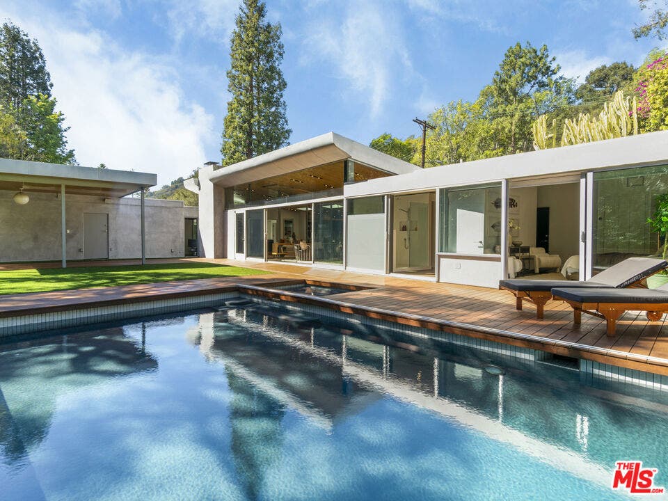 2538 Hutton Drive, Beverly Hills, CA 90210 2538 Hutton Drive, Beverly Hills, CA 90210