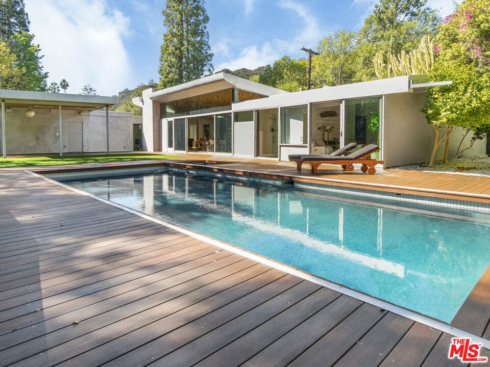 2538 Hutton Drive, Beverly Hills, CA 90210 2538 Hutton Drive, Beverly Hills, CA 90210