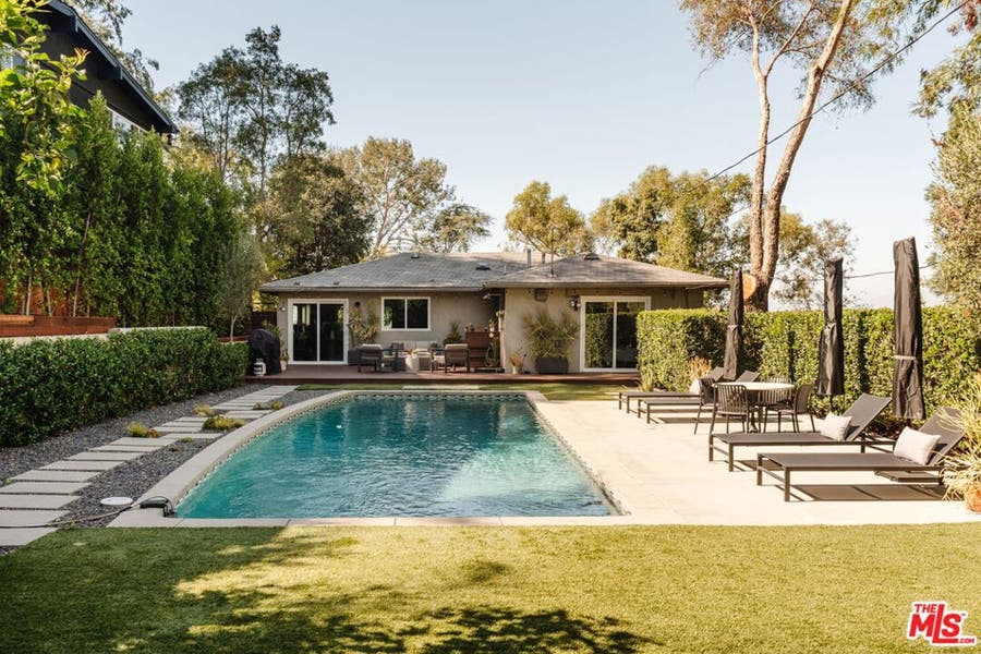 Property photo for 3126 Oakcrest Drive, Los Angeles, CA