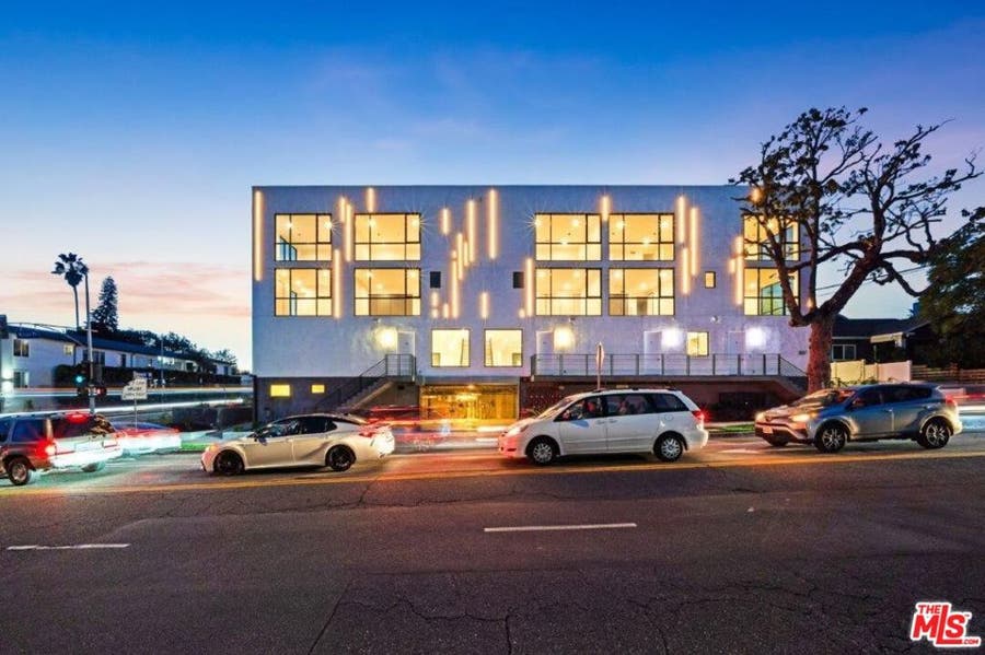 Property photo for 307 N Wilton Place, Los Angeles, CA