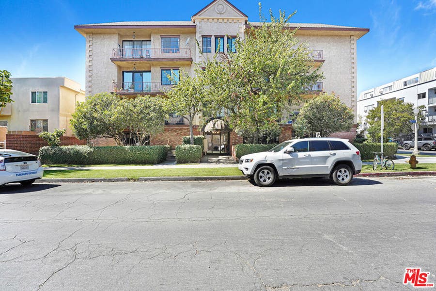 Property photo for 1101 Rexford Drive, #303, Los Angeles, CA