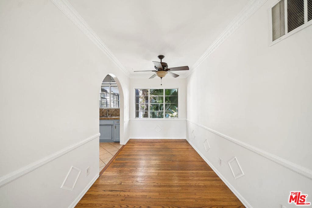 1274 Havenhurst Drive, #8, West Hollywood, CA 90046 1274 Havenhurst Drive, #8, West Hollywood, CA 90046