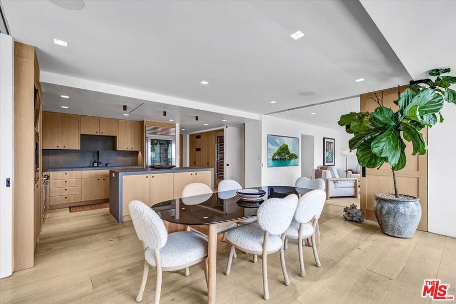 Property photo for 999 N Doheny Drive, #PH1, West Hollywood, CA