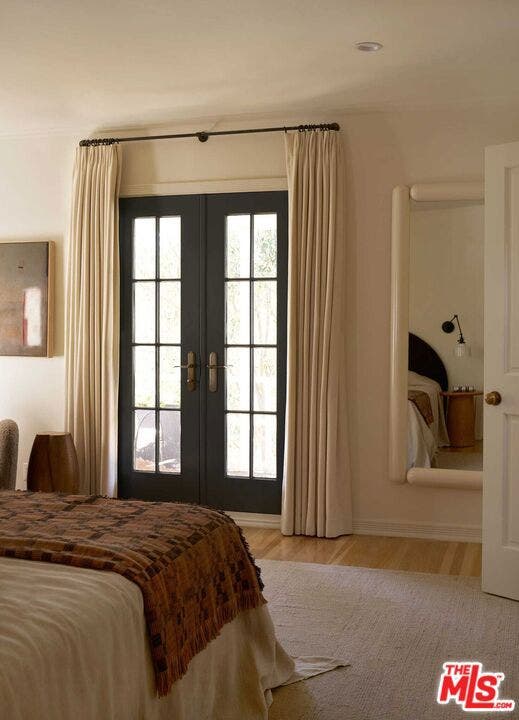 638 N Cherokee Avenue, Los Angeles, CA 90004 638 N Cherokee Avenue, Los Angeles, CA 90004