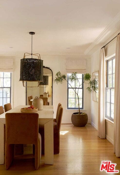 638 N Cherokee Avenue, Los Angeles, CA 90004 638 N Cherokee Avenue, Los Angeles, CA 90004