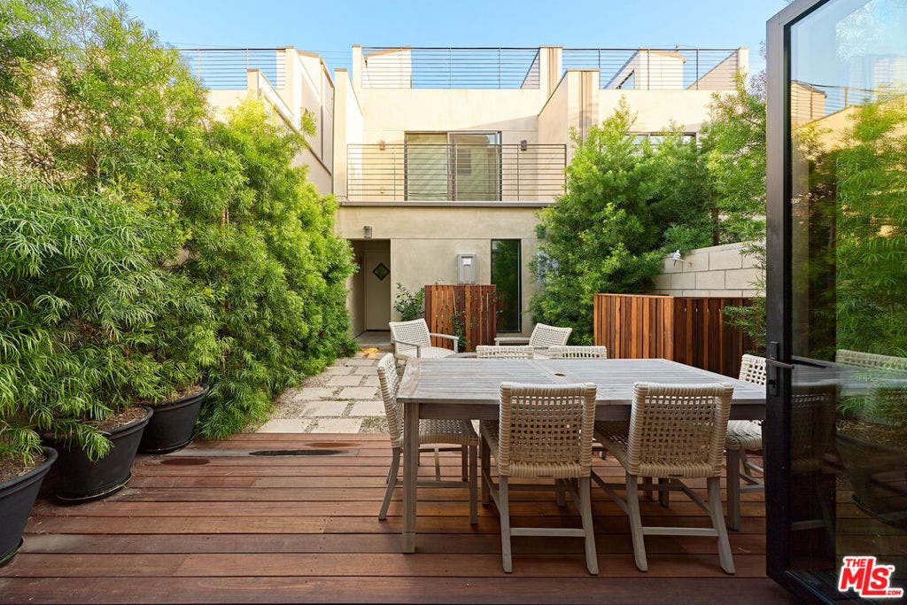 744 Brooks Avenue, Venice, CA 90291 744 Brooks Avenue, Venice, CA 90291