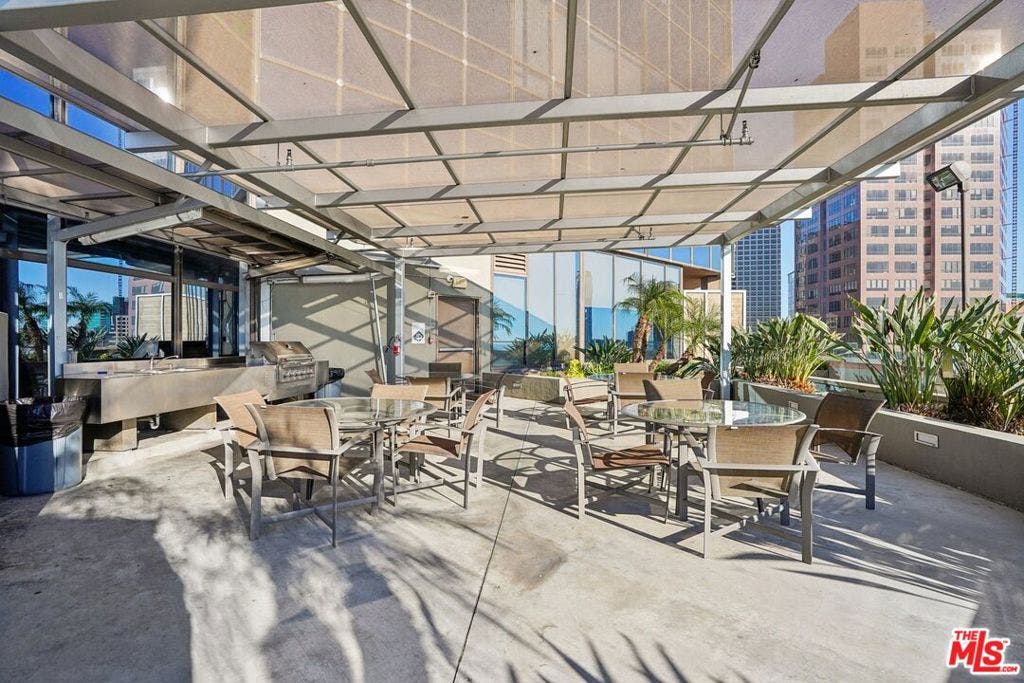 1100 Wilshire Boulevard, #1804, Los Angeles, CA 90017 1100 Wilshire Boulevard, #1804, Los Angeles, CA 90017