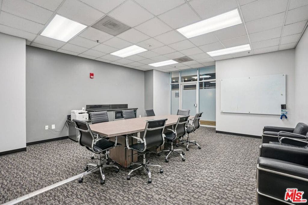 1100 Wilshire Boulevard, #1804, Los Angeles, CA 90017 1100 Wilshire Boulevard, #1804, Los Angeles, CA 90017