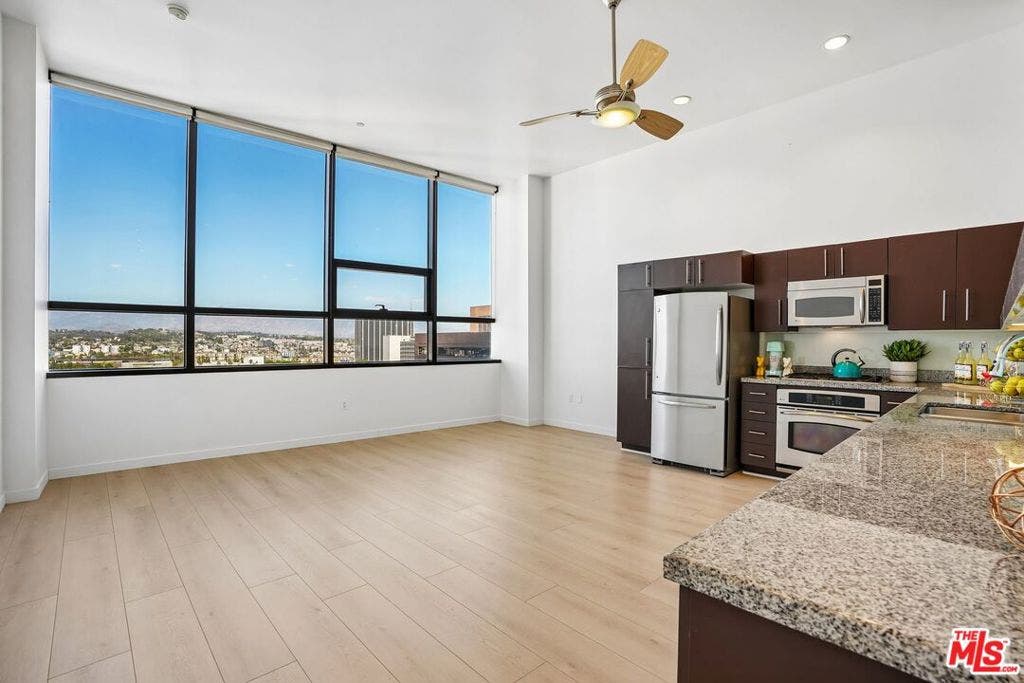 1100 Wilshire Boulevard, #1804, Los Angeles, CA 90017 1100 Wilshire Boulevard, #1804, Los Angeles, CA 90017