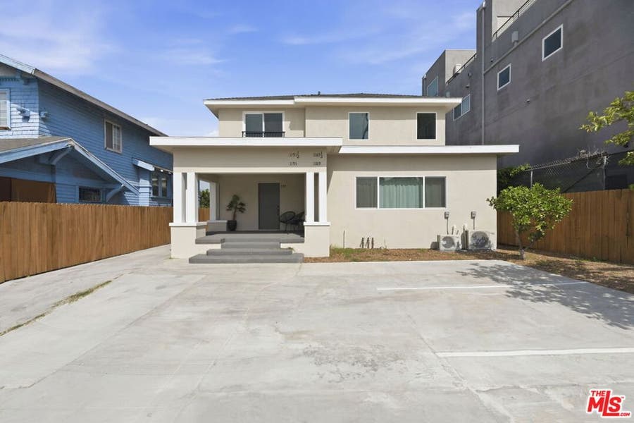 Property photo for 1189 Crenshaw Boulevard, Los Angeles, CA