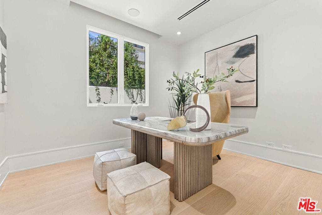 509 N Elm Drive, Beverly Hills, CA 90210 509 N Elm Drive, Beverly Hills, CA 90210