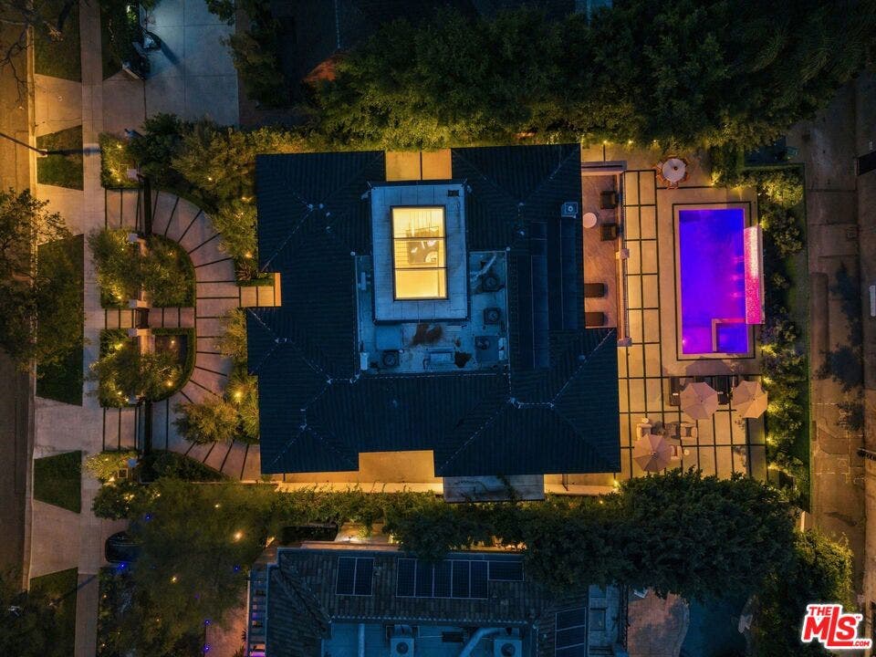 509 N Elm Drive, Beverly Hills, CA 90210 509 N Elm Drive, Beverly Hills, CA 90210