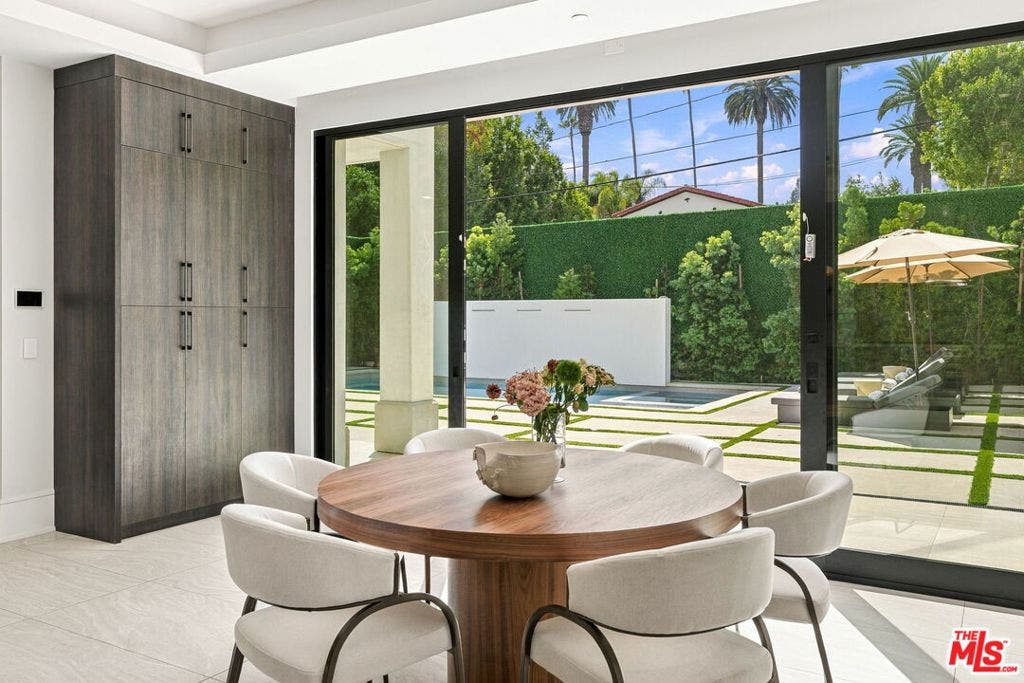 509 N Elm Drive, Beverly Hills, CA 90210 509 N Elm Drive, Beverly Hills, CA 90210