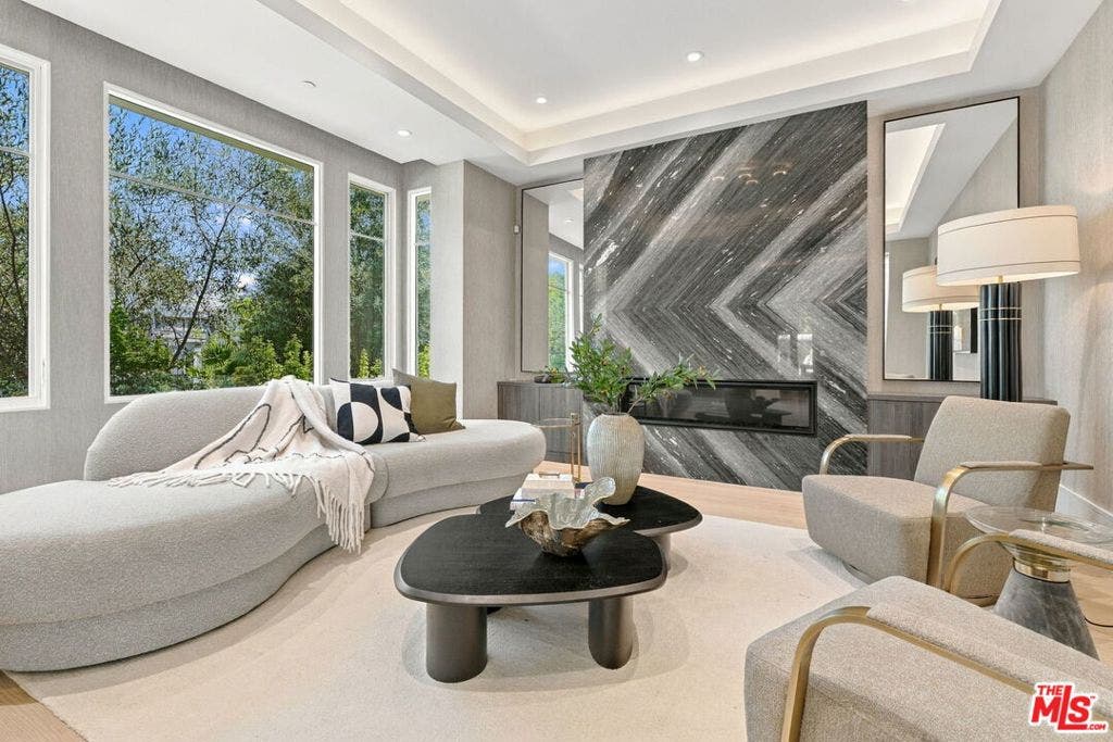 509 N Elm Drive, Beverly Hills, CA 90210 509 N Elm Drive, Beverly Hills, CA 90210