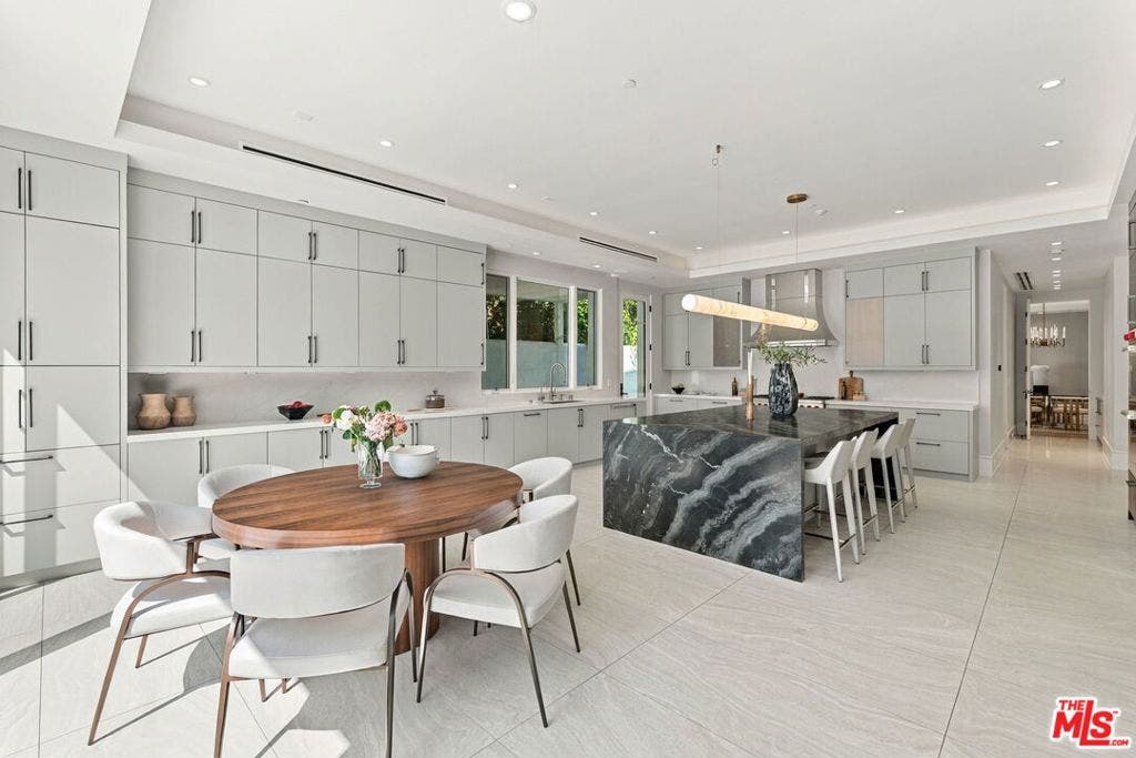 509 N Elm Drive, Beverly Hills, CA 90210 509 N Elm Drive, Beverly Hills, CA 90210