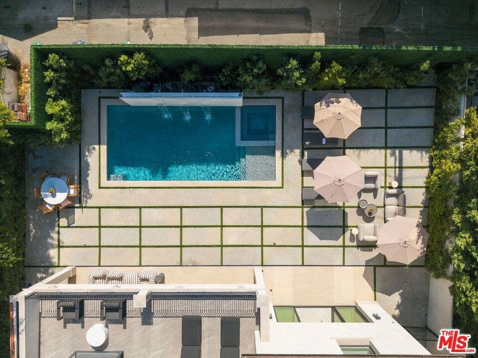 509 N Elm Drive, Beverly Hills, CA 90210 509 N Elm Drive, Beverly Hills, CA 90210