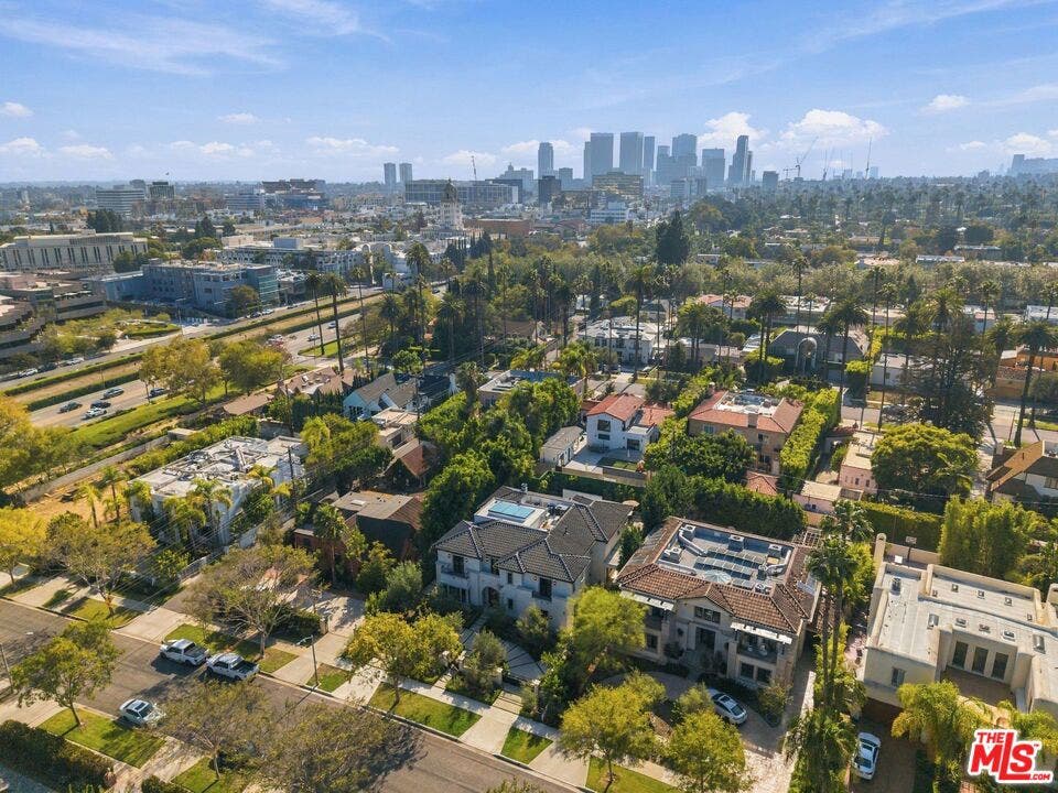 509 N Elm Drive, Beverly Hills, CA 90210 509 N Elm Drive, Beverly Hills, CA 90210