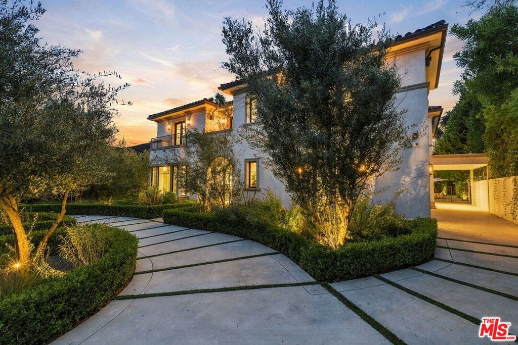 509 N Elm Drive, Beverly Hills, CA 90210 509 N Elm Drive, Beverly Hills, CA 90210