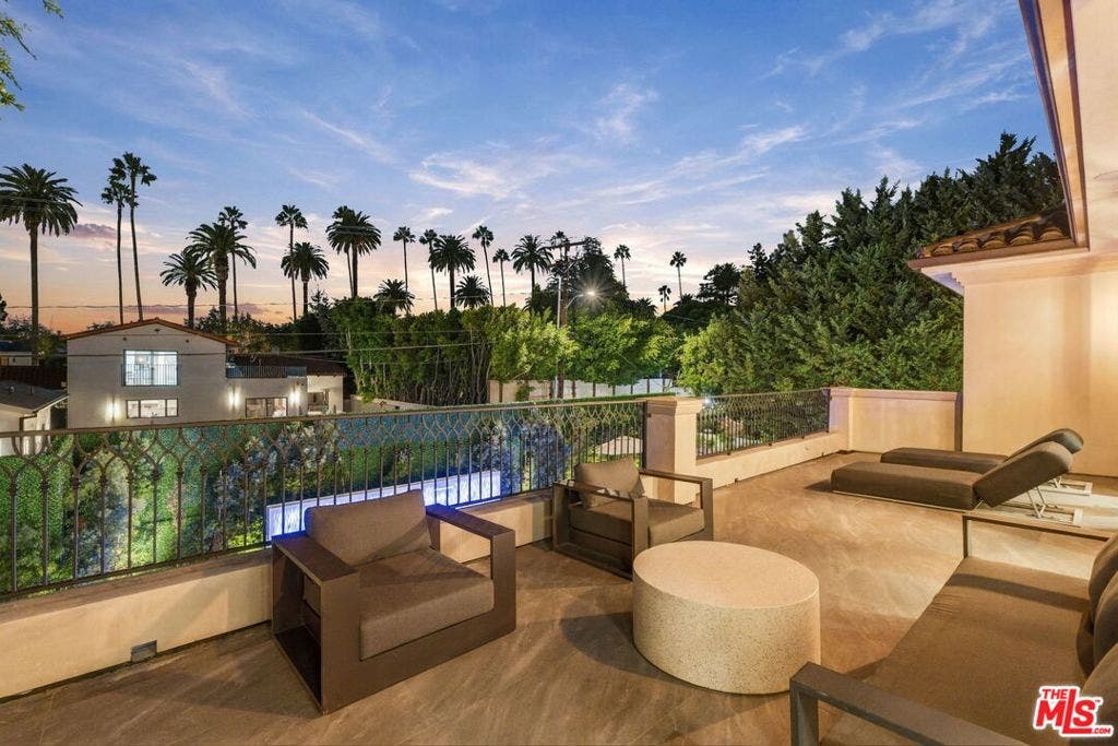 509 N Elm Drive, Beverly Hills, CA 90210 509 N Elm Drive, Beverly Hills, CA 90210