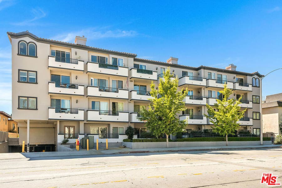 Property photo for 11218 Camarillo Street, #406, Toluca Lake, CA