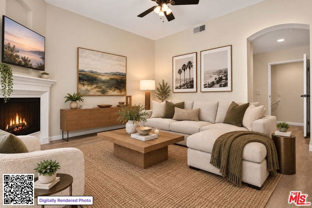 11112 La Maida Street, #14, North Hollywood, CA 91601 11112 La Maida Street, #14, North Hollywood, CA 91601