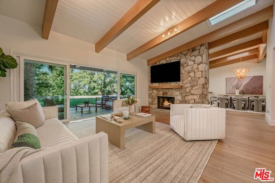 Property photo for 5618 Wilhelmina Avenue, Woodland Hills, CA
