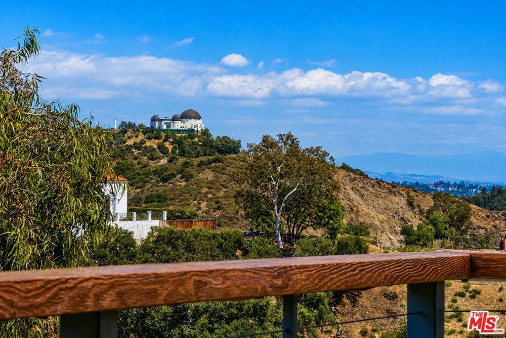 3162 Durand Drive, Los Angeles, CA 90068 3162 Durand Drive, Los Angeles, CA 90068