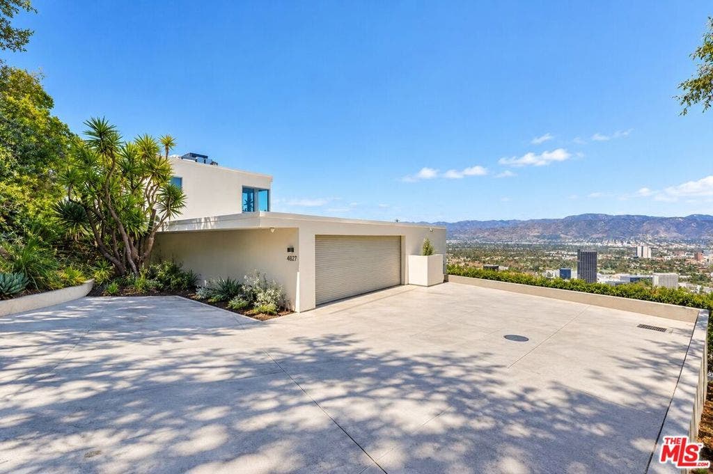 7829 Torreyson Drive, Los Angeles, CA 90046 7829 Torreyson Drive, Los Angeles, CA 90046