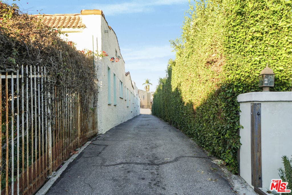 1533 6th Avenue, Los Angeles, CA 90019 1533 6th Avenue, Los Angeles, CA 90019
