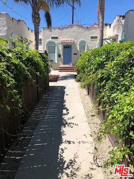 1533 6th Avenue, Los Angeles, CA 90019 1533 6th Avenue, Los Angeles, CA 90019